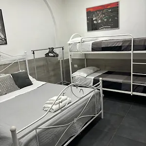 riccio-house.hotels-amalfi.com/